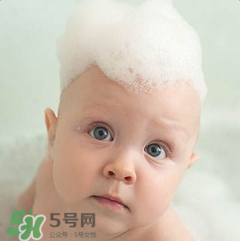 寶寶濕疹可以涂郁美凈嗎？ 寶寶濕疹涂什么管用？