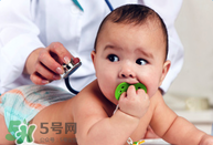 寶寶發(fā)燒有什么物理降溫法？寶寶發(fā)燒怎么降溫快？