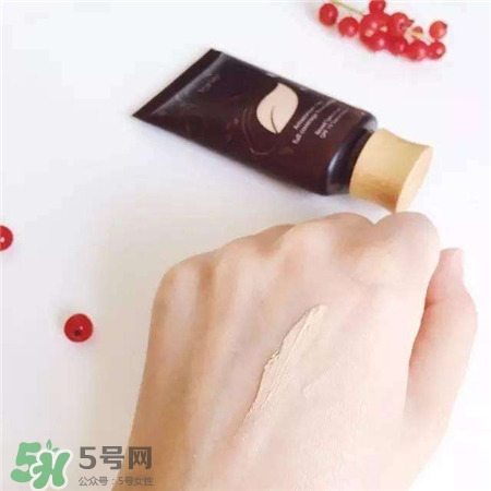 粉底液開封后多久用完?粉底液開封后能用多久? 粉底液開封后多久用完?粉底液開封后能用多久?