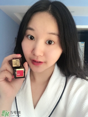 heelaa荷拉口紅怎么樣？荷拉口紅真假鑒別