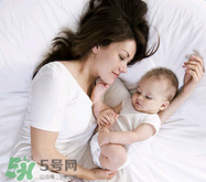 生完孩子后掉頭發(fā)是正常的嗎？產(chǎn)后掉發(fā)掉多少屬于正常?