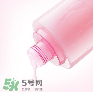 蘭蔻粉水保質期怎么看 蘭蔻粉水保質期多久 蘭蔻粉水保質期怎么看 蘭蔻粉水保質期多久