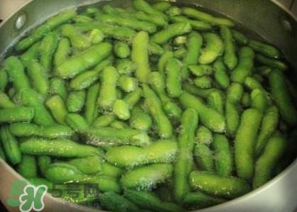 毛豆沒煮熟會(huì)中毒嗎？毛豆沒煮熟有毒嗎