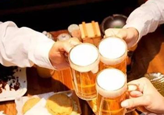 蟶子能和啤酒一起吃嗎？喝啤酒能吃蟶子嗎