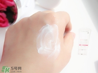 蘭蔻防護乳多少錢？蘭蔻防護乳怎么樣？