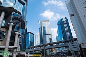 6月去香港穿什么？六月份去香港穿什么衣服？