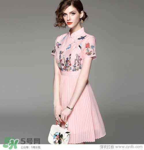 6月去香港穿什么？六月份去香港穿什么衣服？