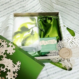 黑眼圈很重用什么眼霜？黑眼圈嚴(yán)重用什么眼霜