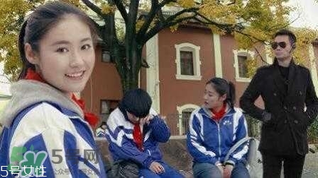 陳翔六點(diǎn)半腿腿死了是真的嗎？腿腿真名是誰(shuí)