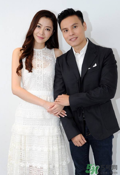 熊黛林求子心切 龍母廟磕100個(gè)響頭 熊黛林求子心切 龍母廟磕100個(gè)響頭