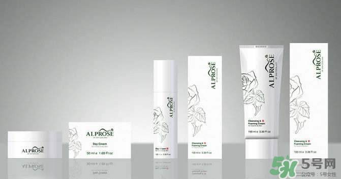 一套化妝品都包括什么？一套化妝品有哪些東西