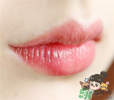 zelens變色唇膏好用嗎?zelens變色唇膏試色 zelens變色唇膏好用嗎?zelens變色唇膏試色