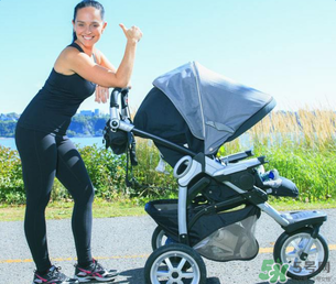 嬰兒車什么顏色好？寶寶推車選什么顏色好？