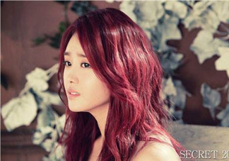 焦急的羅曼史宋智恩李尤美同款口紅 香奈兒的口紅好看嗎？