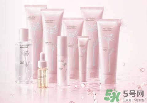 一套化妝品都包括什么？一套化妝品有哪些東西