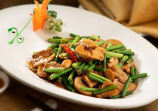 蒜薹能和香菇一起炒嗎？蒜薹和香菇能一起炒嗎