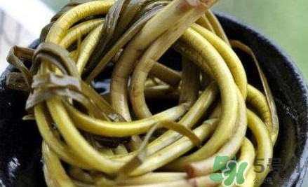 蒜薹怎么腌？腌蒜臺的家常做法大全