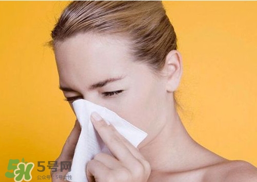 鹽水洗鼻能治好鼻炎嗎？鹽水洗鼻的正確方法