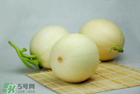 香瓜和菠蘿能一起吃嗎？香瓜和菠蘿可以吃嗎？