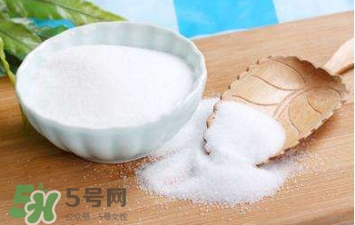 食用鹽可以洗臉嗎？用食用鹽洗臉好嗎？