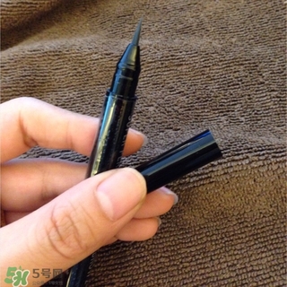 veecci唯資水眉筆怎么用？唯資水眉筆使用步驟