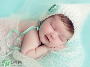 寶寶護(hù)臀膏可以擦臉嗎？寶寶護(hù)臀膏可以擦其他部位嗎？