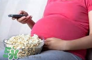孕期肥胖有哪些危害？孕期補(bǔ)而不胖有哪些妙招？