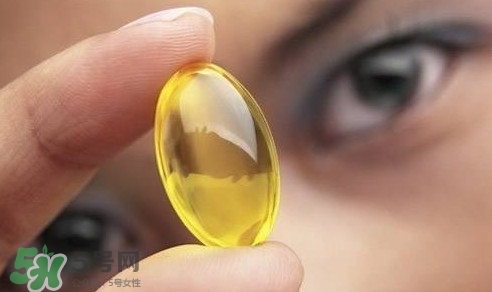 吃什么對(duì)眼睛好？吃什么對(duì)眼睛不好