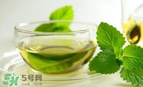 吃什么對(duì)眼睛好？吃什么對(duì)眼睛不好