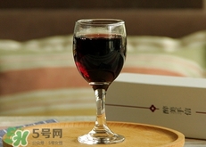 桑葚怎么泡酒?桑葚泡酒加什么好? 桑葚怎么泡酒?桑葚泡酒加什么好?
