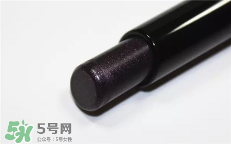 嬌蘭小黑裙007顯色嗎?嬌蘭小黑裙007試色 嬌蘭小黑裙007顯色嗎?嬌蘭小黑裙007試色