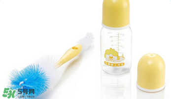 奶瓶長毛還能用嗎？奶瓶發(fā)霉了怎么清洗？