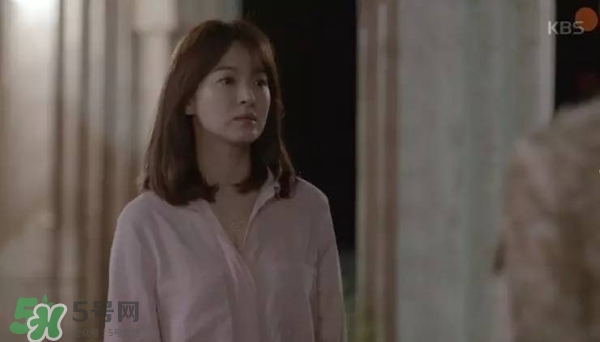 適合年輕女孩穿的韓國(guó)衣服品牌推薦