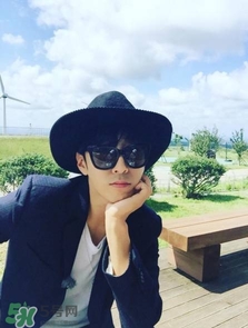 適合年輕女孩穿的韓國(guó)衣服品牌推薦