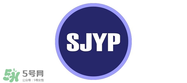 適合年輕女孩穿的韓國(guó)衣服品牌推薦