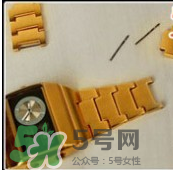 dw手表怎么調(diào)表帶？dw手表表帶太長了怎么辦？