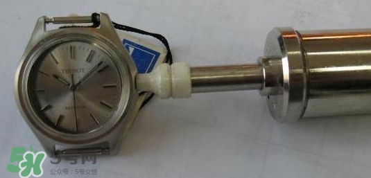 dw手表怎么打開？dw手表怎么打開表殼