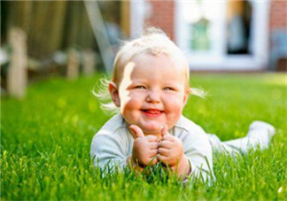 寶寶曬太陽怎么曬？最佳的曬太陽時(shí)間