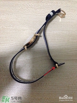 dw手表怎么調(diào)表帶？dw手表表帶太長了怎么辦？