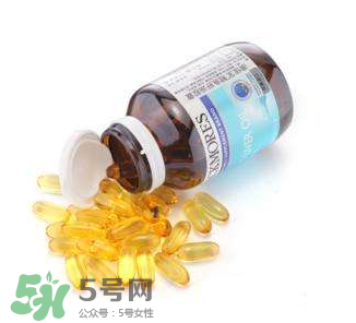 嬰兒吃魚肝油能打預(yù)防針嗎？嬰兒吃魚肝油影不影響打預(yù)防針？