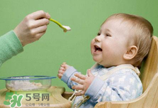 寶寶吃米粉會(huì)上火嗎？寶寶吃米粉會(huì)出現(xiàn)上火嗎？