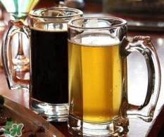 喝黑啤酒有什么好處？黑啤酒的功效與作用