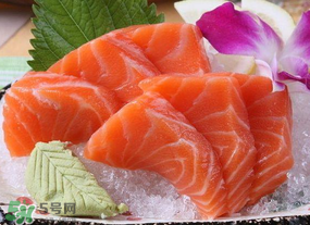 三文魚不能和什么一起吃？三文魚和什么相克？