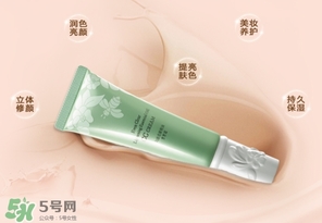 用cc霜還用bb霜嗎？用cc霜之前需要用bb嗎？