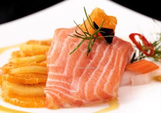 三文魚煮多久？寶寶吃三文魚煮多久熟？