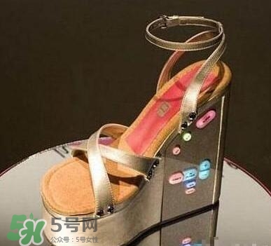 貞操褲怎么上廁所？貞操褲圖片