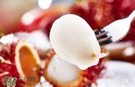 紅毛丹怎么吃不沾核皮？紅毛丹怎么吃不沾殼皮