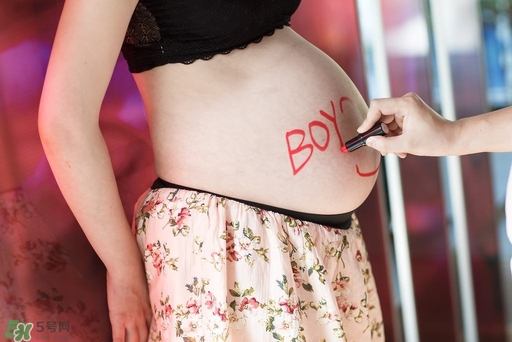 孕婦寫真幾個月拍比較好？孕婦拍寫真要注意什么