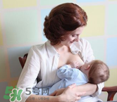 生孩子后為什么遲遲不來例假？生完孩子后多久來大姨媽？