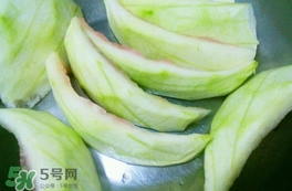 西瓜皮敷臉有什么作用？西瓜皮敷臉有什么好處